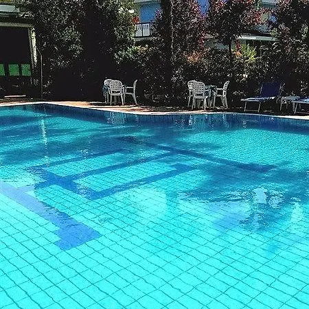 Hotel Centrale מלון 3*