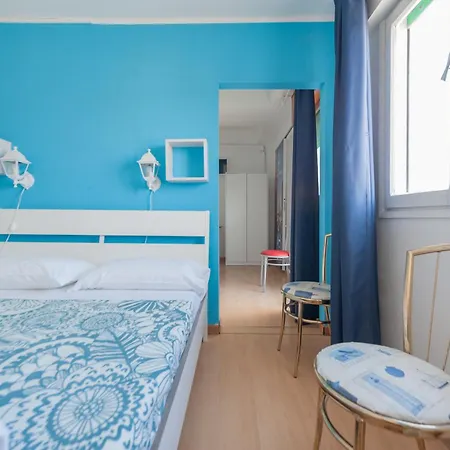 מלון Hotel Centrale 3*