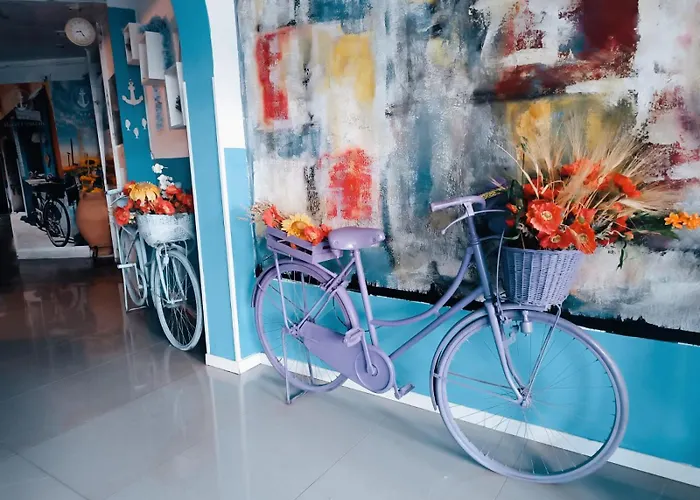 Hotel Centrale 3* ايراكليا ماري