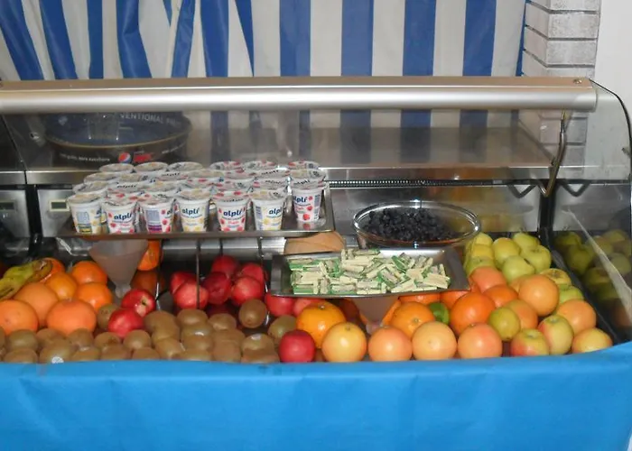 فندق Hotel Centrale 3*