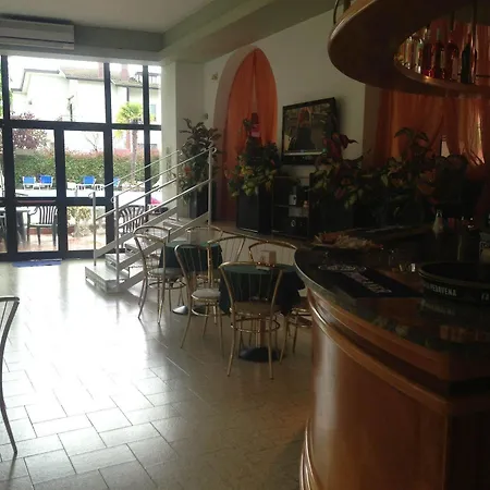 Hotel Centrale 3* Eraclea Mare